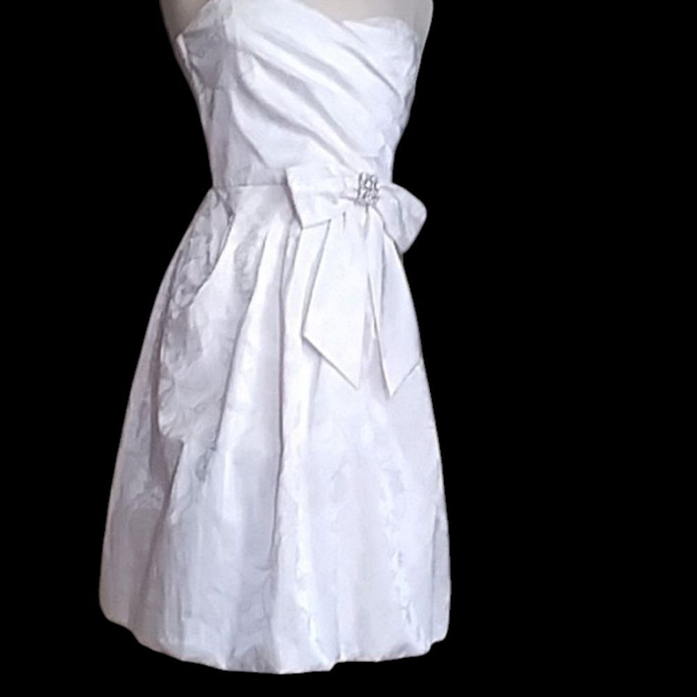 Gown Formal Semiformal Strapless Jacquard Rhinestones Bow White Like New M